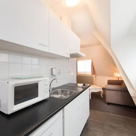 Apart-hotel & Bella Vista 3*