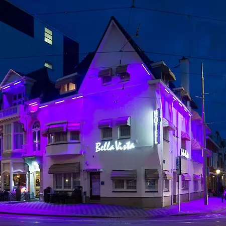 & Bella Vista Apart-hotel 3*