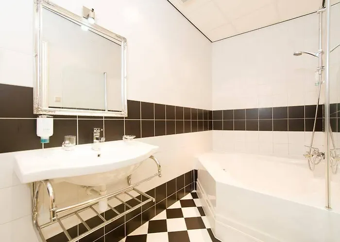 & Bella Vista 3* لاهاي