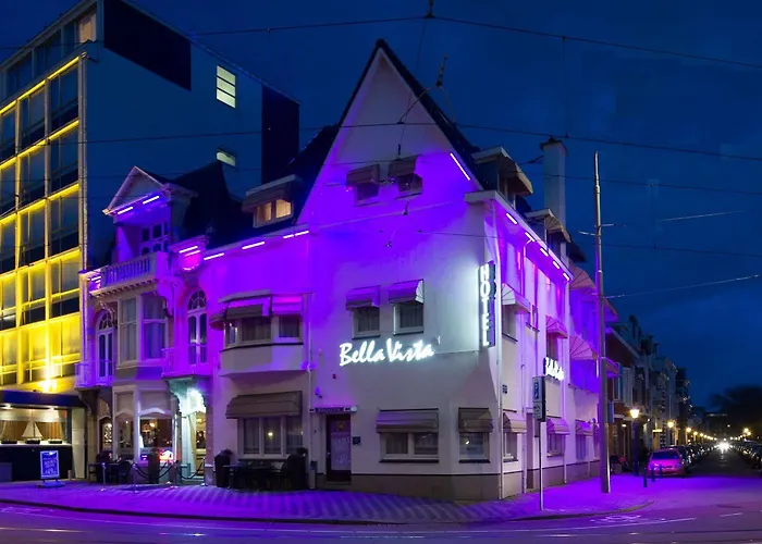 & Bella Vista Aparthotel 3*